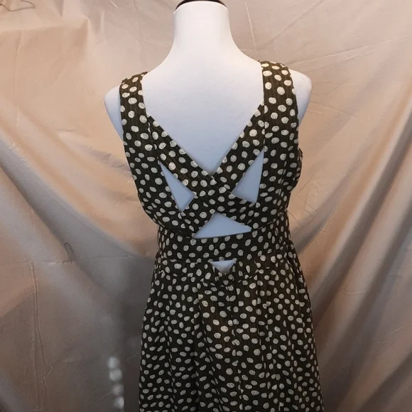 Karen Green Midi Dress w/Detailed Back SZ SM - Picture 4 of 5